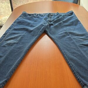 Wrangler Men's Relaxed Fit Blue Jeans 48x30